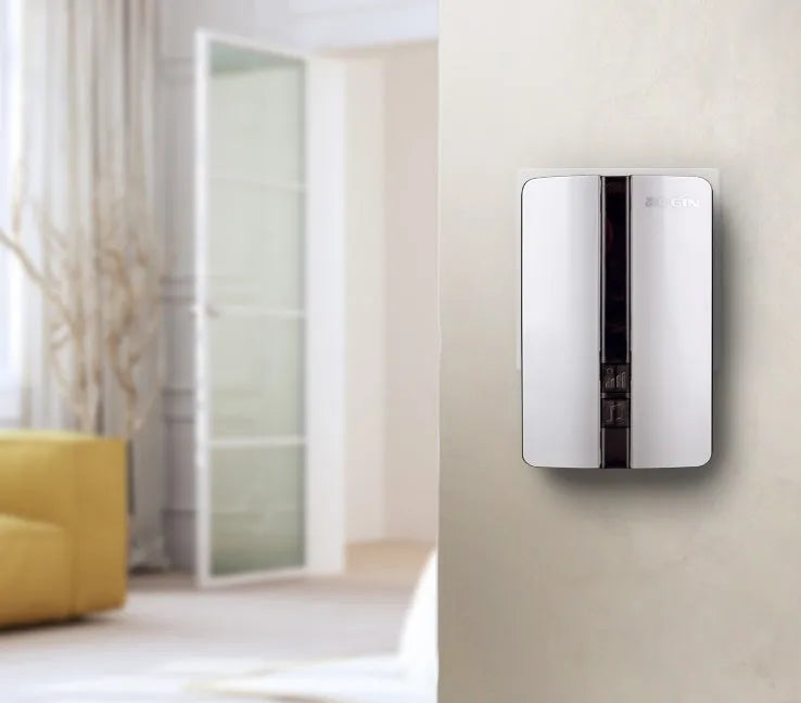 White wireless doorbell button and plug-in receiver with 150m range and four volume levels