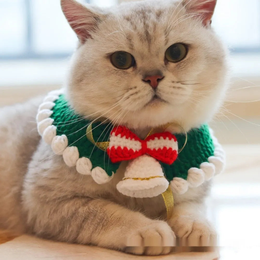 Christmas knitted wool pet scarf collar with striped Santa Claus and elk holiday designs in measured sizes