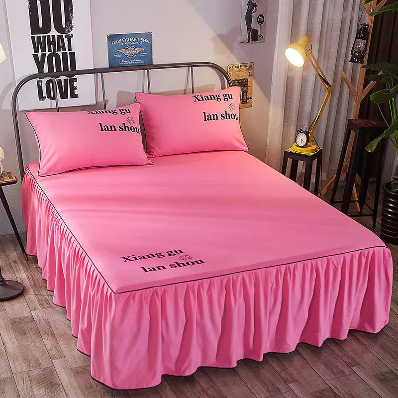 Beauty bed cover and brushed bed skirt in breathable sanding fabric, with nine colour options and multiple sizes