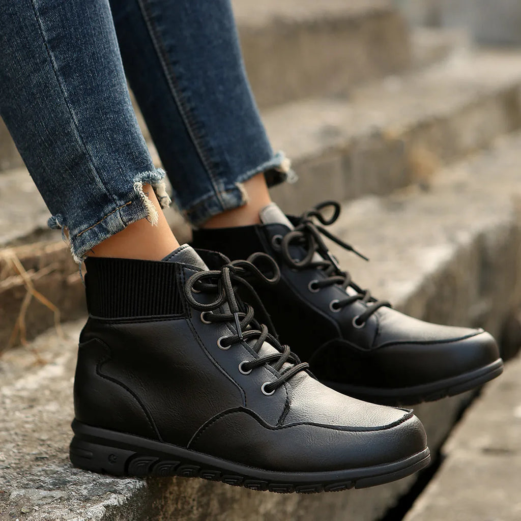 Women's round toe lace-up ankle boots with front strap, flat non-slip sole, retro Western style, brown yellow black, sizes 36-43