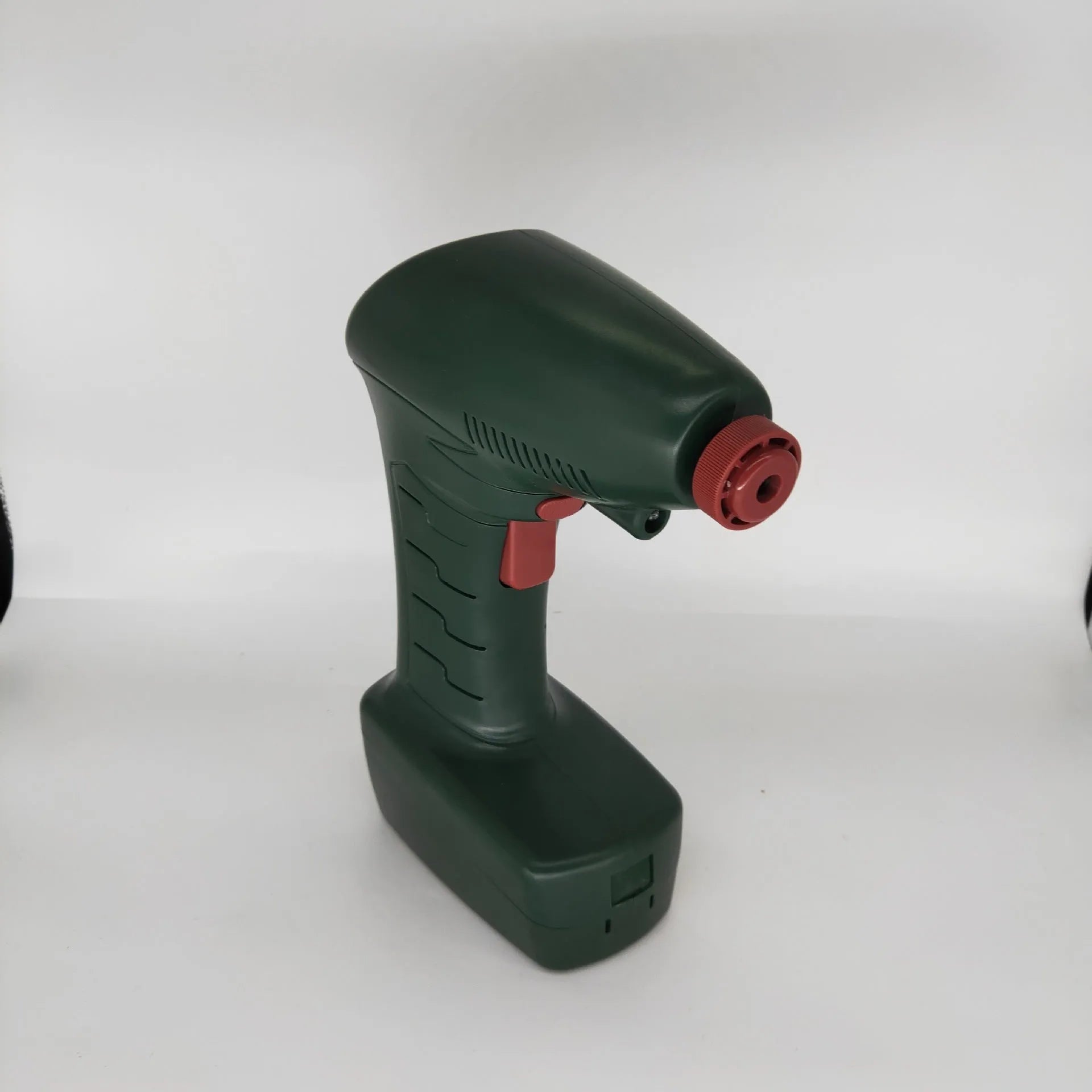 12V portable air compressor in plastic nylon and ABS housing, dimensions 18 x 8 x 25 cm, weight 720g
