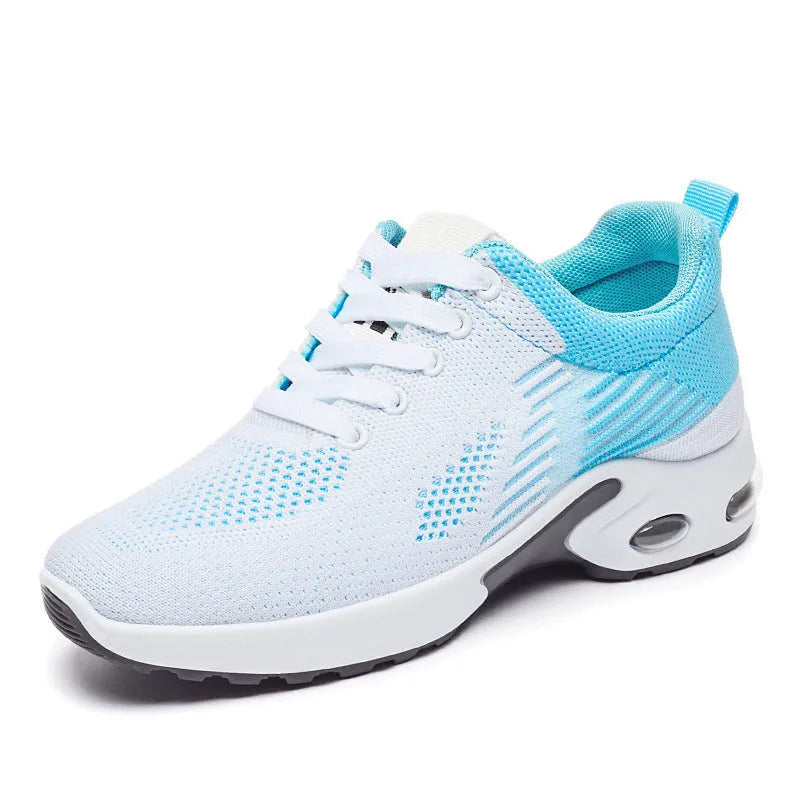 Women's striped running shoes with flyknit upper and flat heel design in multiple colours