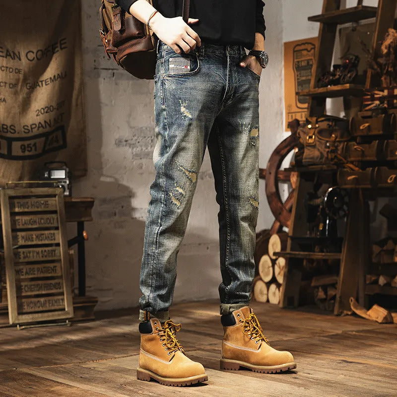 Men's vintage blue fleece-lined straight-leg jeans with drawstring closure and heavy washed denim