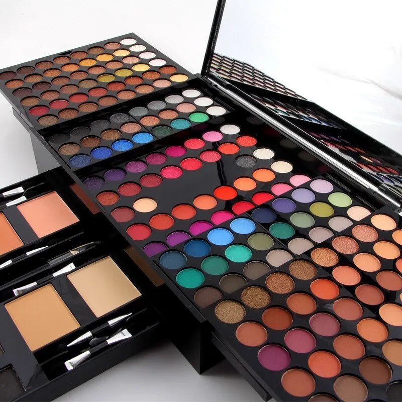 Piano-shaped makeup palette open to show 190 colour pans including eyeshadows, blushes, and powders.