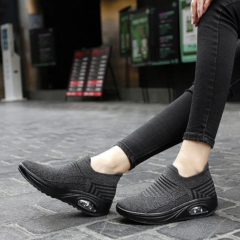 Platform slip-on rocking shoes for women, Flyknit upper, round toe, available in purple, black, pink, dark gray, and brown