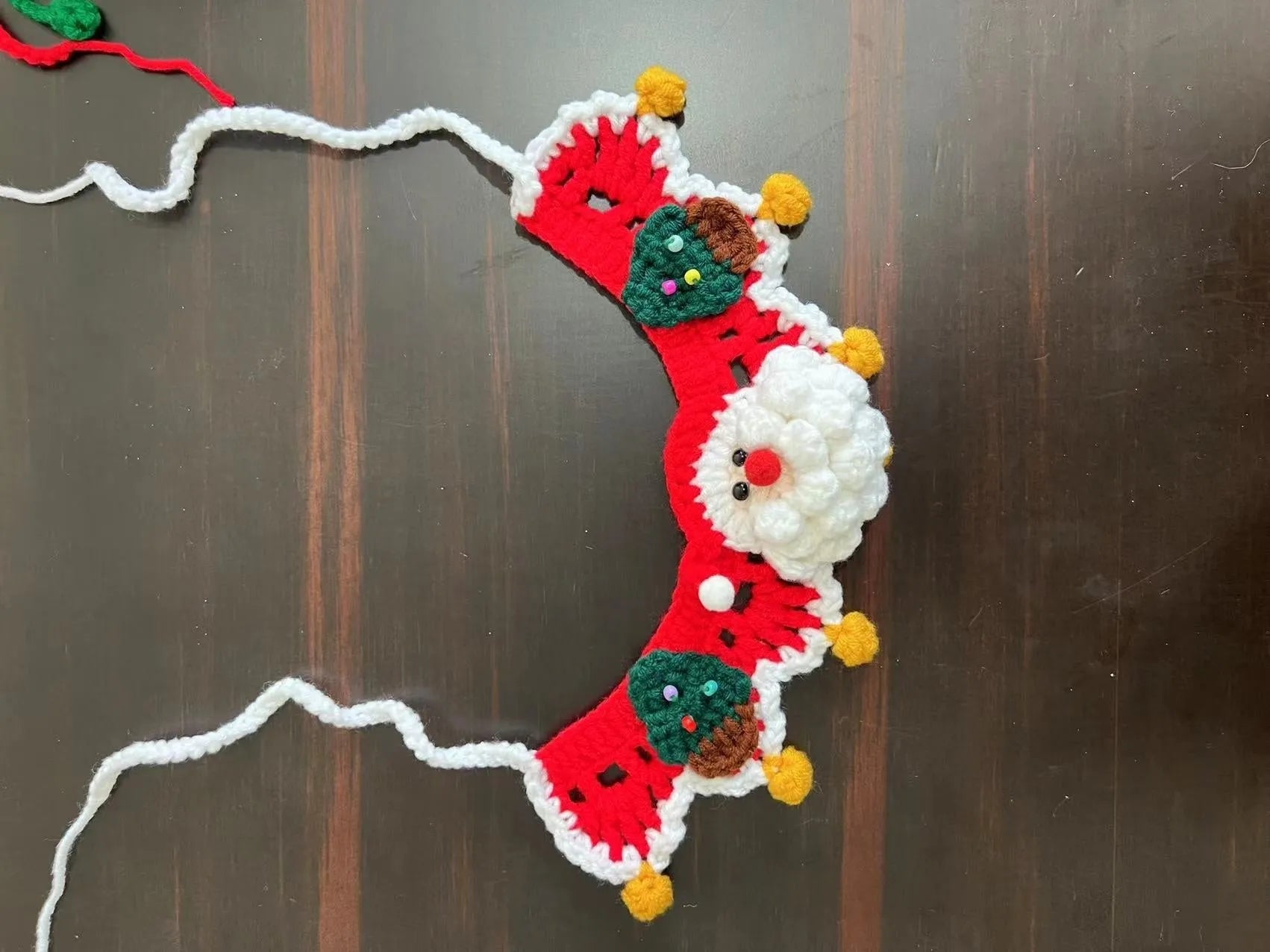 Christmas knitted wool pet scarf collar with striped Santa Claus and elk holiday designs in measured sizes