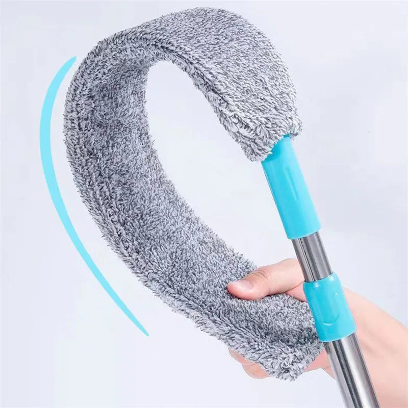 Retractable 156cm bed bottom cleaning brush with microfiber cloths and bristle head for dust removal under furniture