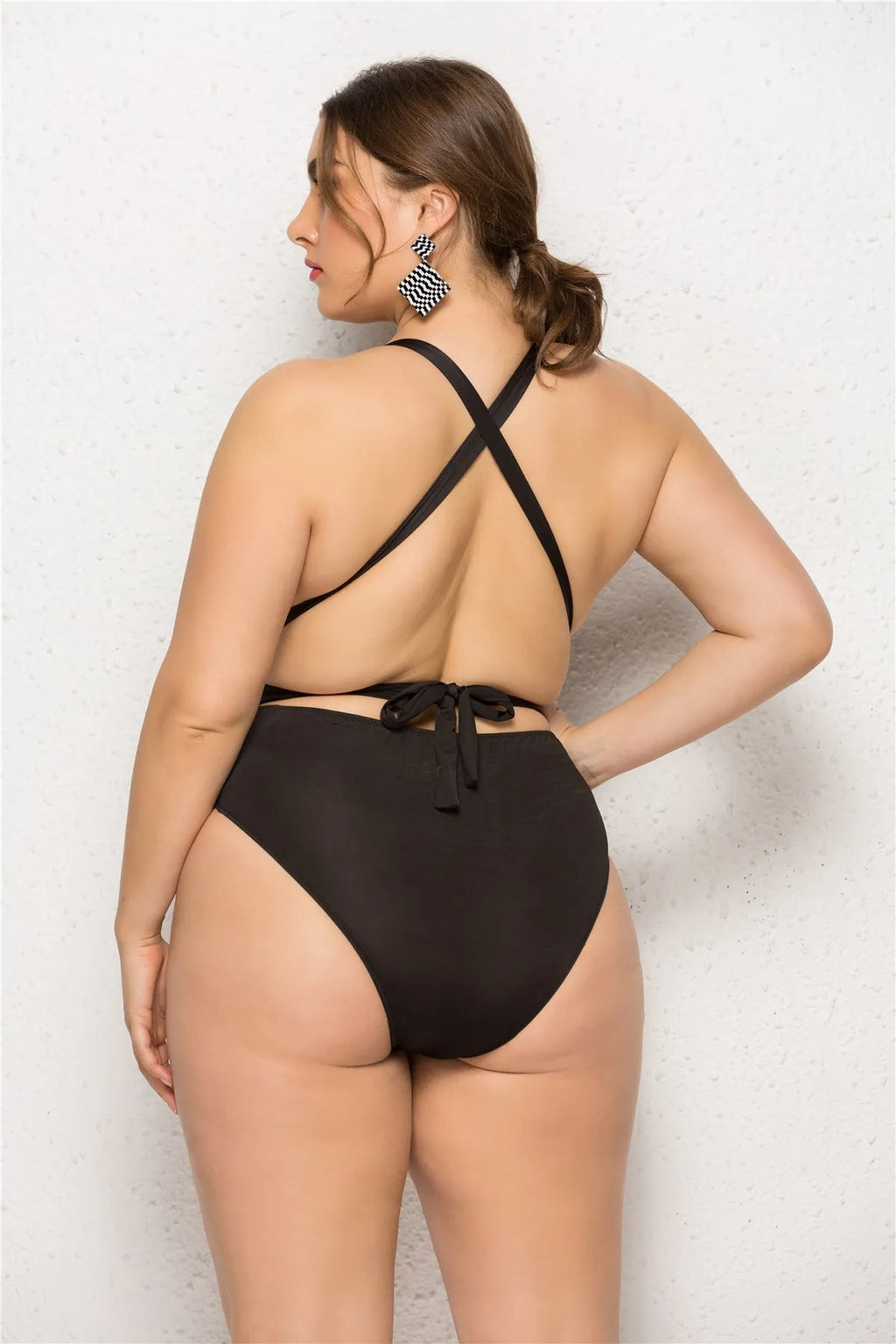 Plus size one-piece swimsuit for women, solid colour black, backless with chest pad, high elasticity fabric