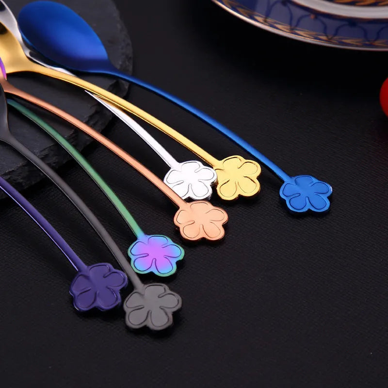 Gold plated 304 stainless steel dessert spoon with engraved flower pattern in multiple colours