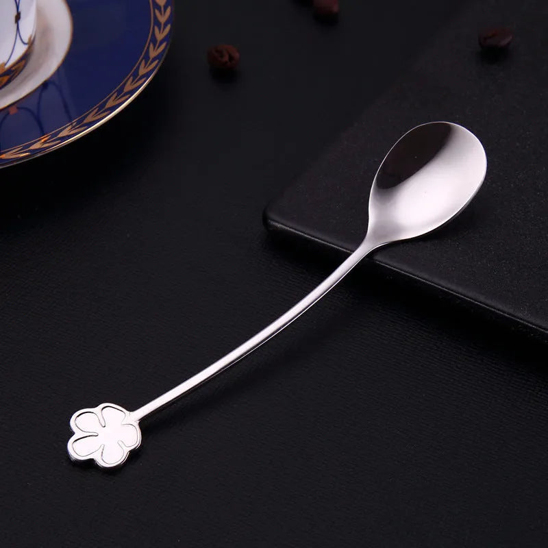 Gold plated 304 stainless steel dessert spoon with engraved flower pattern in multiple colours