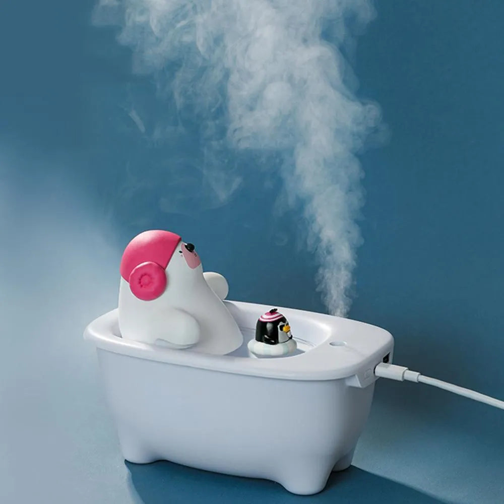 White USB humidifier with 550ml water tank and mist output