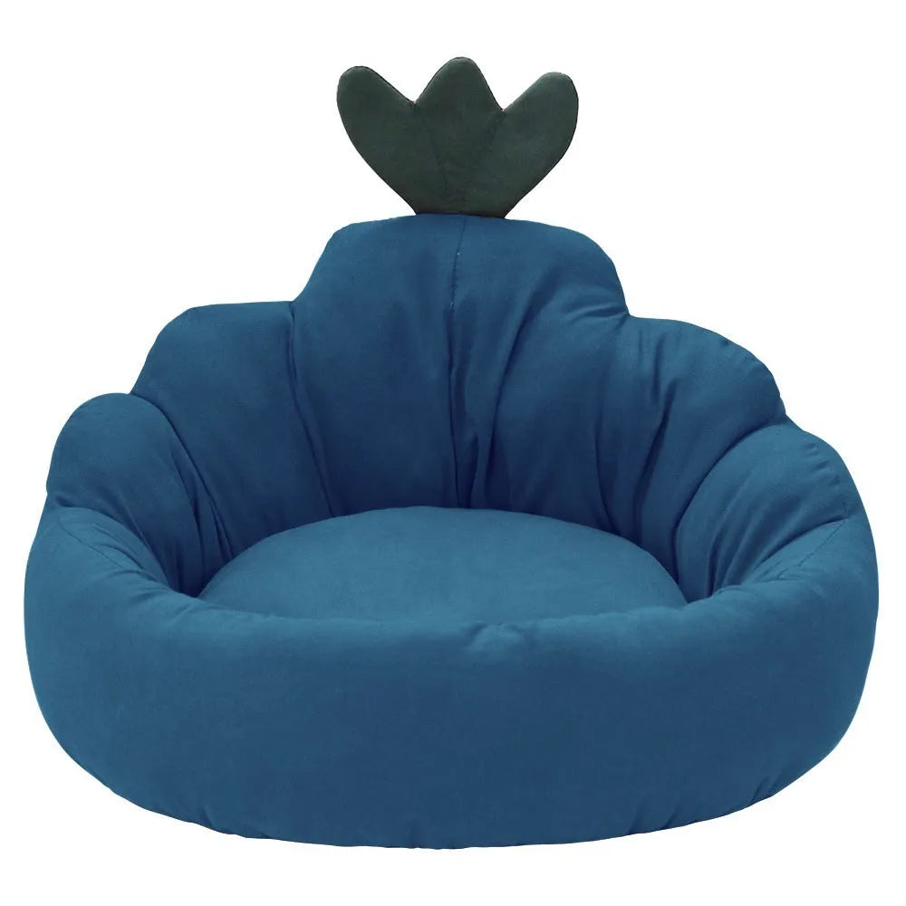 Carrot Kennel universal dog bed for small and medium dogs in blue plush fabric with raised edges