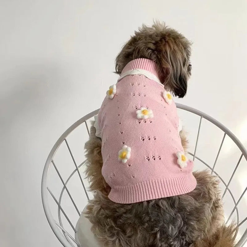 Green fleece pet sweater with flower blossom pattern showing size chart for dogs and cats.
