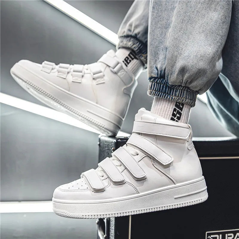 Men's high-top board shoes in black with white sole, lace-up front, artificial PU upper, and round toe on a white background
