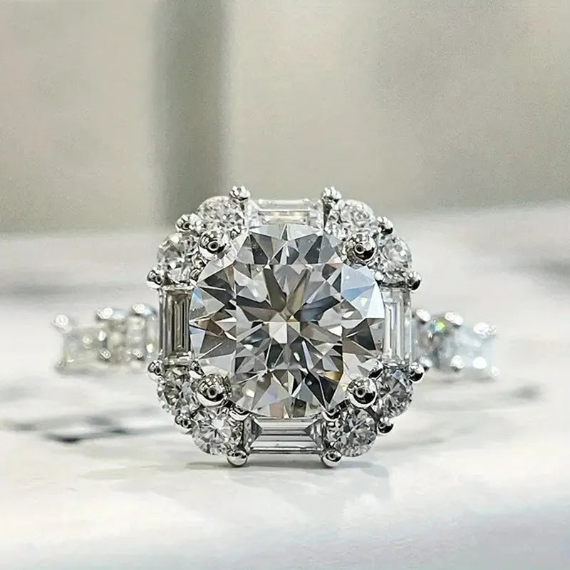 Women's geometric copper ring with micro-paved zirconia stones in A094 white gold colour, size No 8