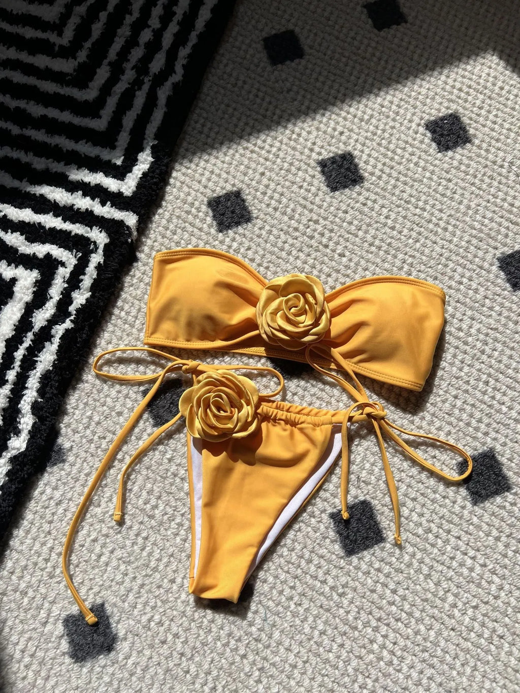 Polyester solid colour rose tube top drawstring strap split swimsuit for women in Milky White, black, red