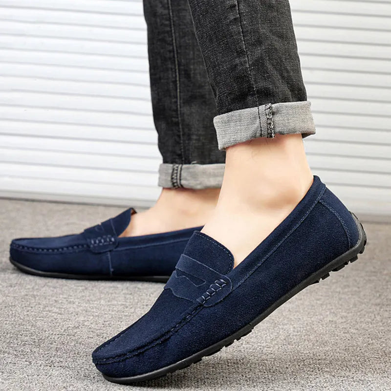 Men's suede leather loafers in black with round toe and rubber sole