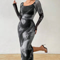 Women's mesh fishtail dress with square collar and gradient colour pleated design