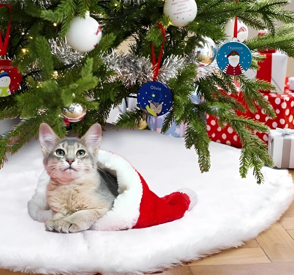 White plush Christmas tree skirt in 78cm, 90cm, 122cm or 150cm for covering a Christmas tree base and protecting the floor from pine needles.