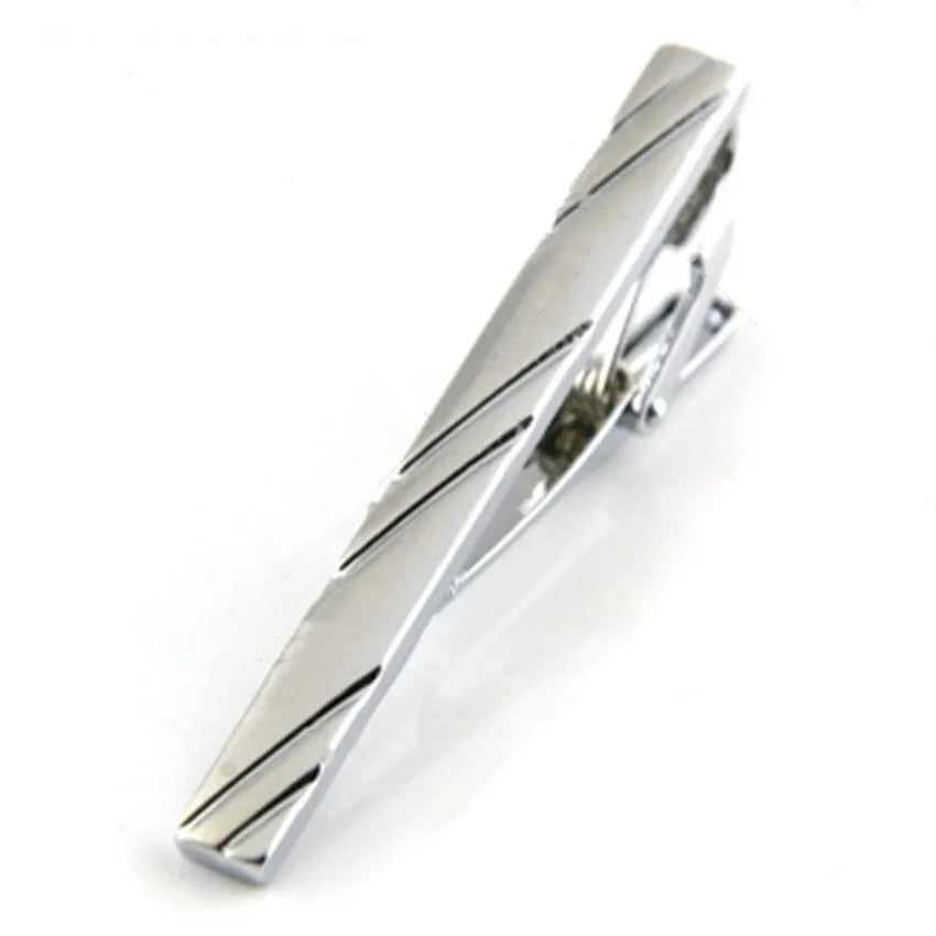 Men's silver diagonal rectangle alloy cufflinks with matching tie clip on white background