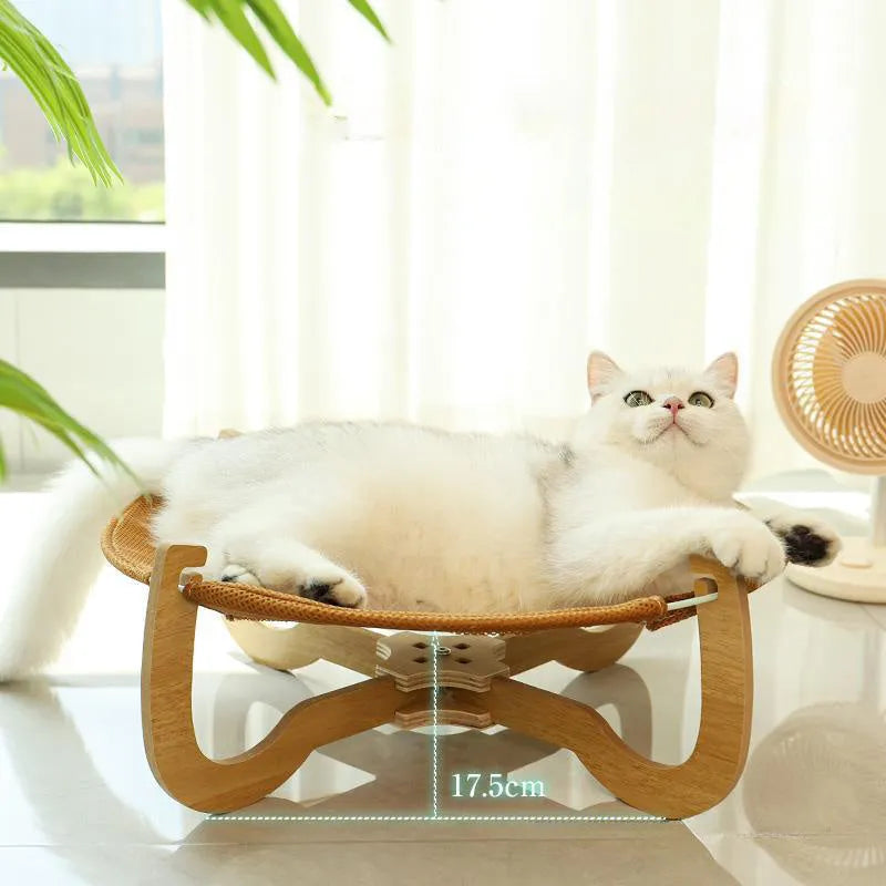 Brown woven rattan pet bed measuring 46x46x17.5cm for cats and dogs