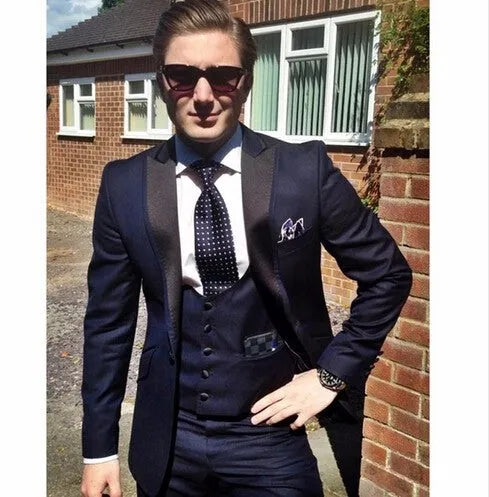 Bridegroom best man suit in black, made from polyester nylon, available in sizes XS to 4XL