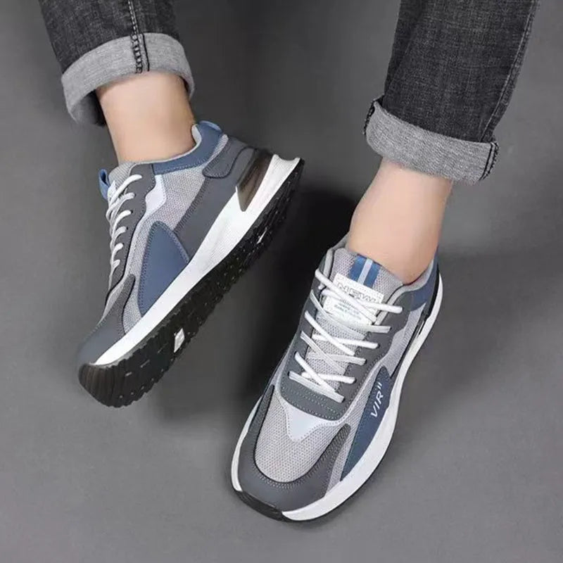 Men's colour block mesh sports shoes with lace-up closure and injection moulded soles