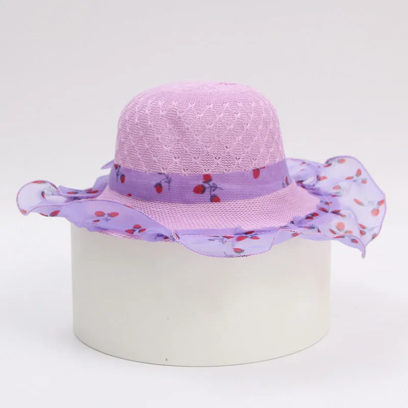 Princess straw hat for children aged 2-7 in beige with wide brim for sun protection
