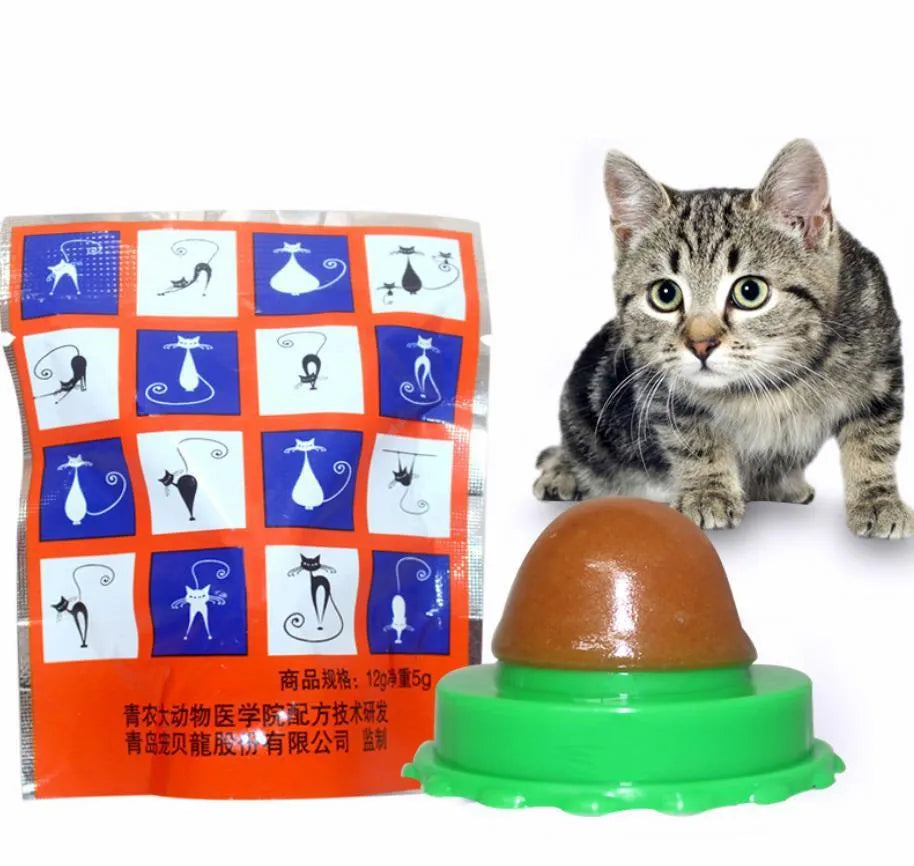 Single bag of 12g cat sugar lickable snack and catnip toy for cats and dogs