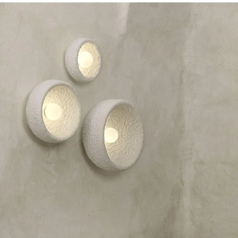 Modern Japanese-style wall lamp with a white resin shade in 20cm, 26cm, and 32cm sizes.