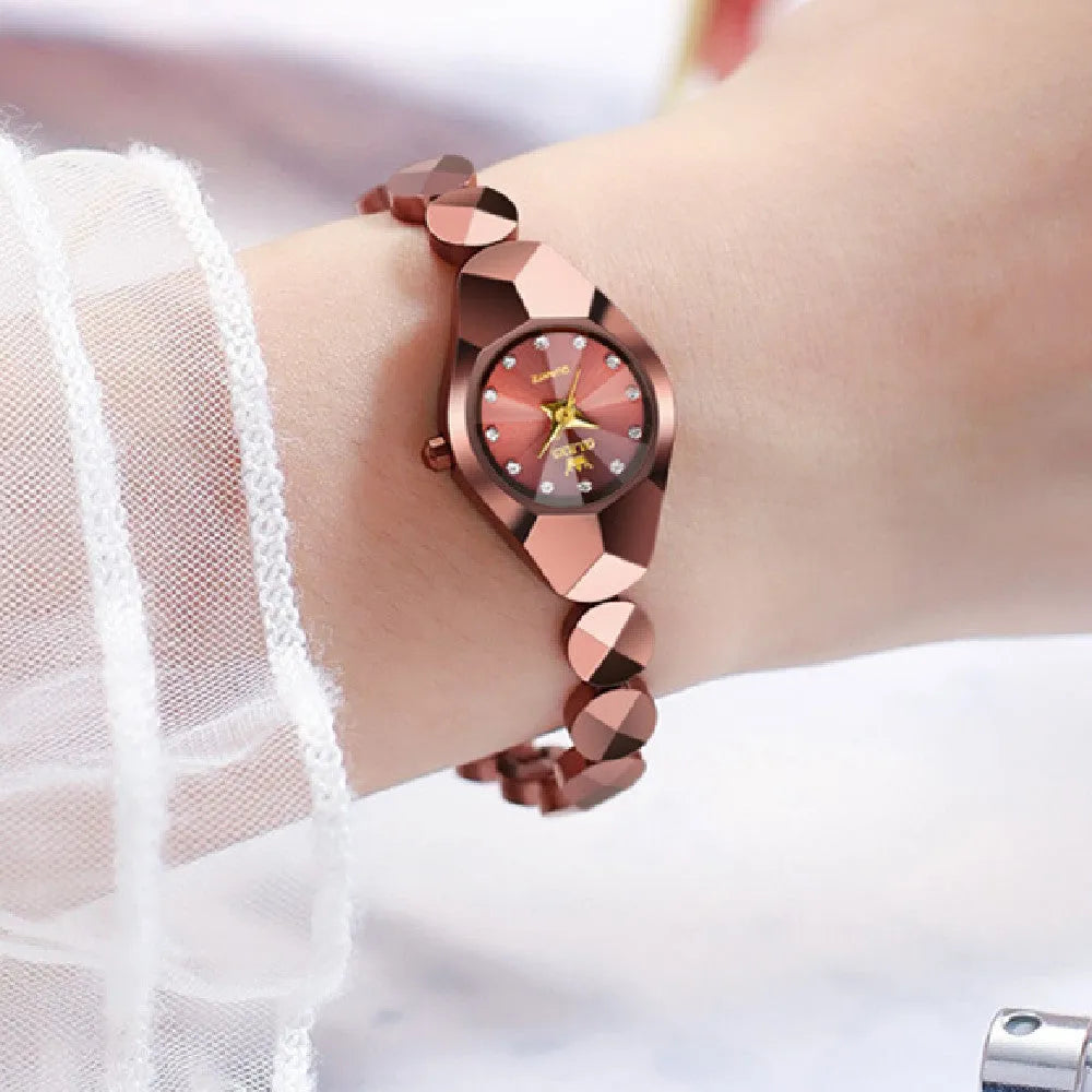 Rose gold plated ceramic tungsten steel quartz watch with diamond inlay, 20mm case diameter, 8mm chain width