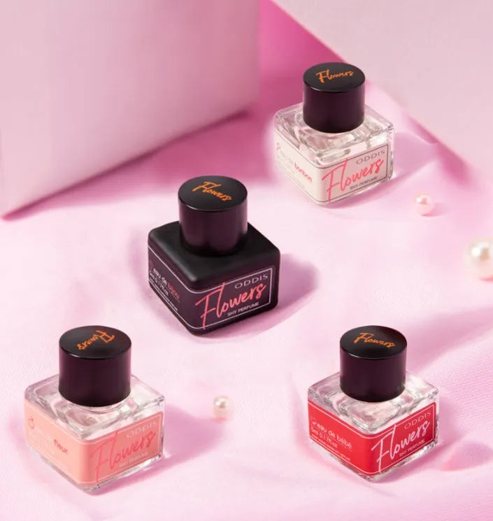 Garden private perfume 5ml roll-on bottle in black with rose fragrance, compact size