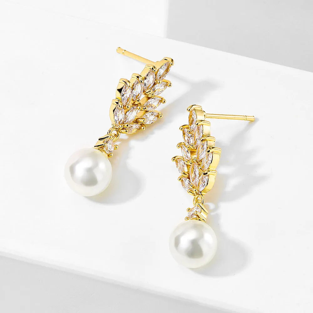 Geometric flower earrings with micro inlaid zircon stones in gold, platinum and rose gold plating