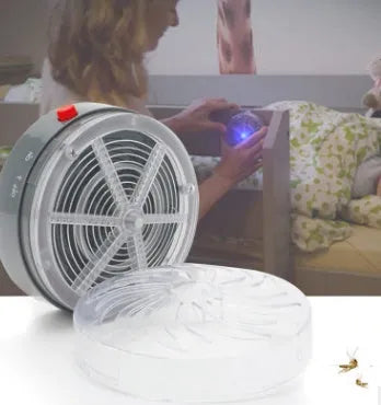 Solar mosquito killer with blue plasma light, plastic circular body, suction pads and LED bulbs, L10 x H10 x D5cm.
