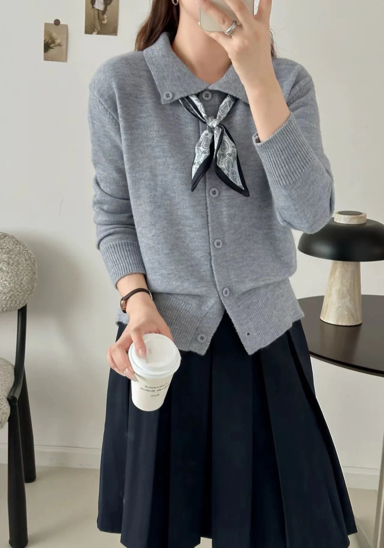 Lapel scarf cardigan sweater in acrylic fibre with splicing design elements and long sleeves