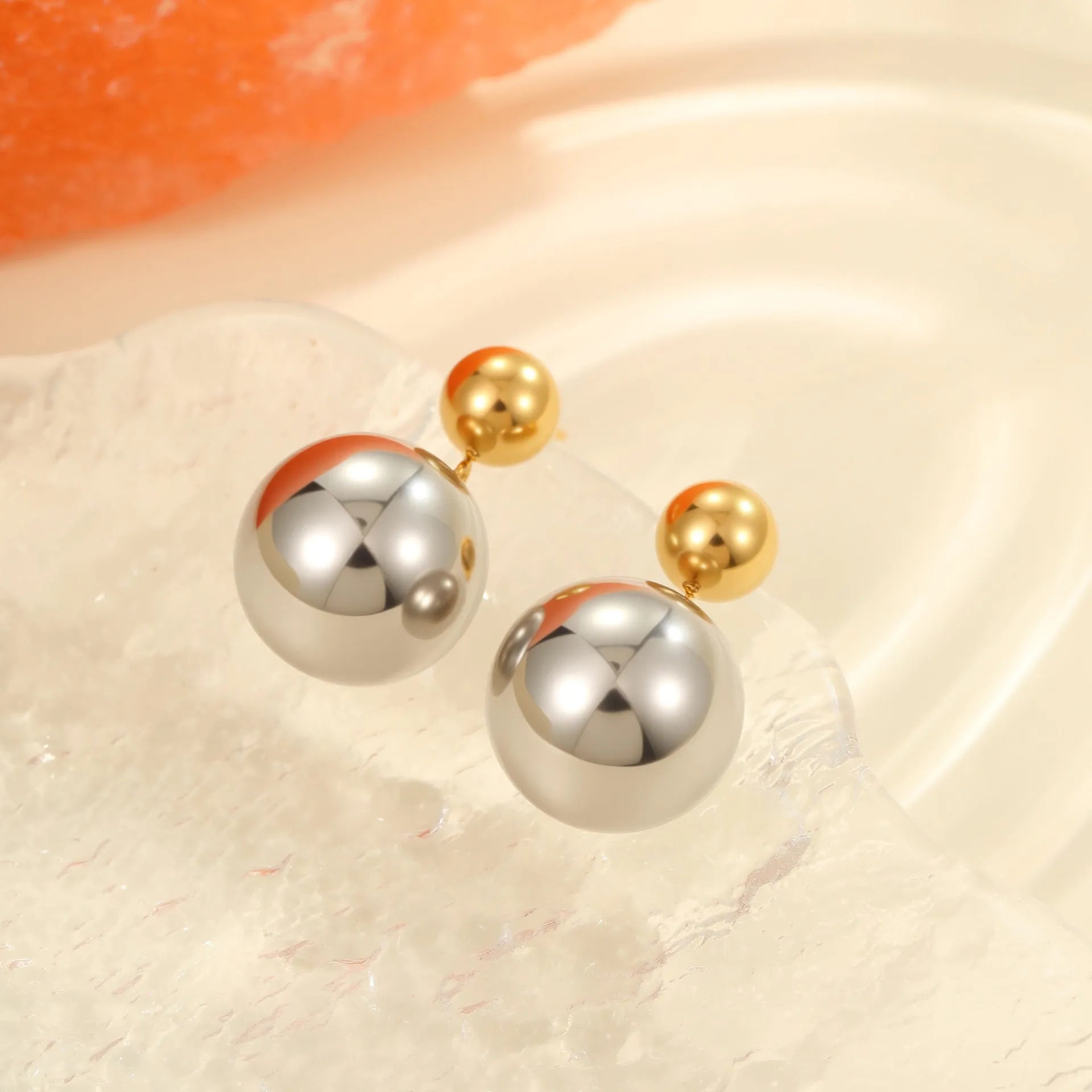 Women's stainless steel colour-block ear studs with round geometric beads and 18K gold plating