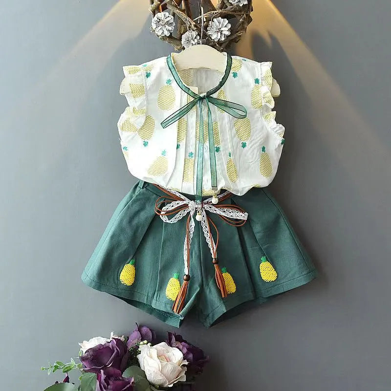 Girls' cotton sleeveless blouse and shorts two-piece set with dot print and bow, green and pink options for 100-140cm height