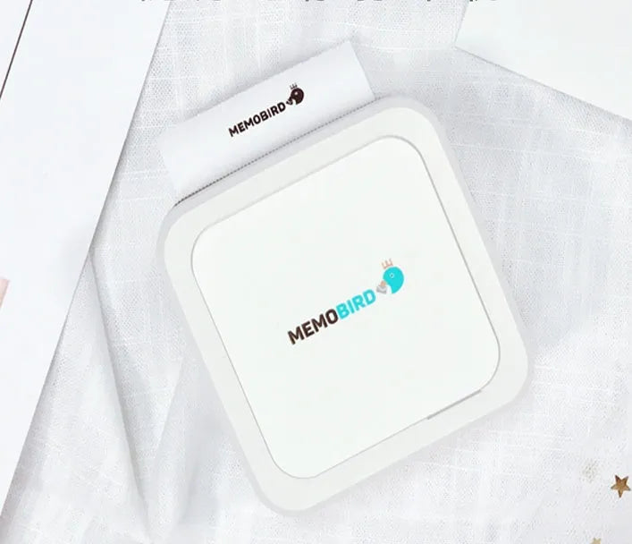 Thermal pocket portable Bluetooth printer in white with 79x79x40mm dimensions and 900mAh battery