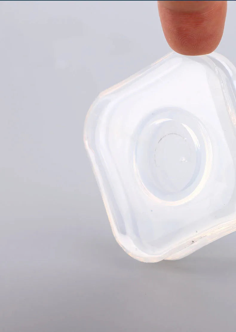 Transparent silicone adhesive gel pads in square and circle shapes for mounting phones and small items
