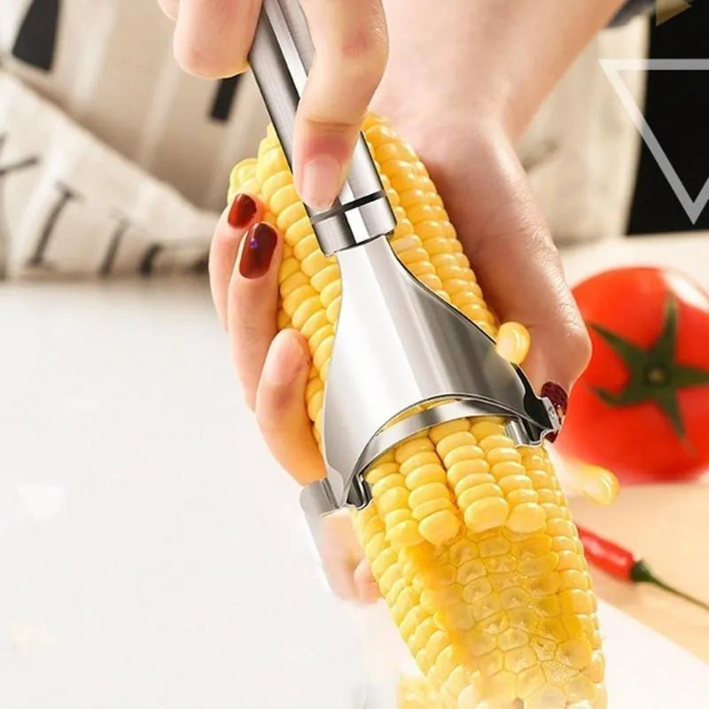 Stainless steel corn planer kitchen tool for removing kernels from corn, 18cm long.