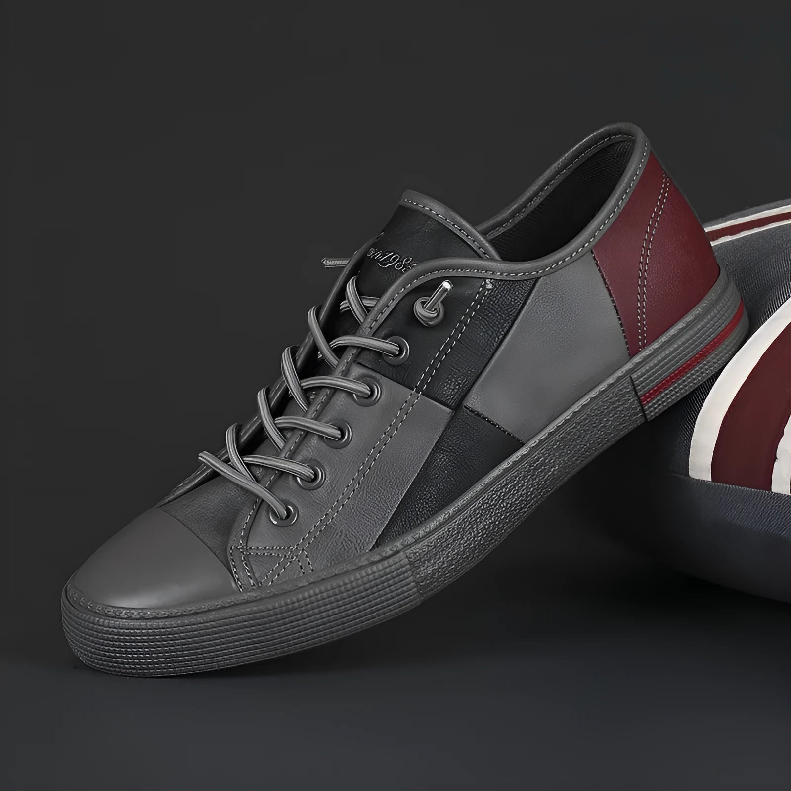 Men's flat leather shoes in a colour matching design with an elastic band closure and round toe