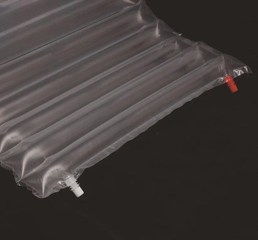 Transparent outdoor airbed for camping with 200x60cm dimensions and 300kg load capacity
