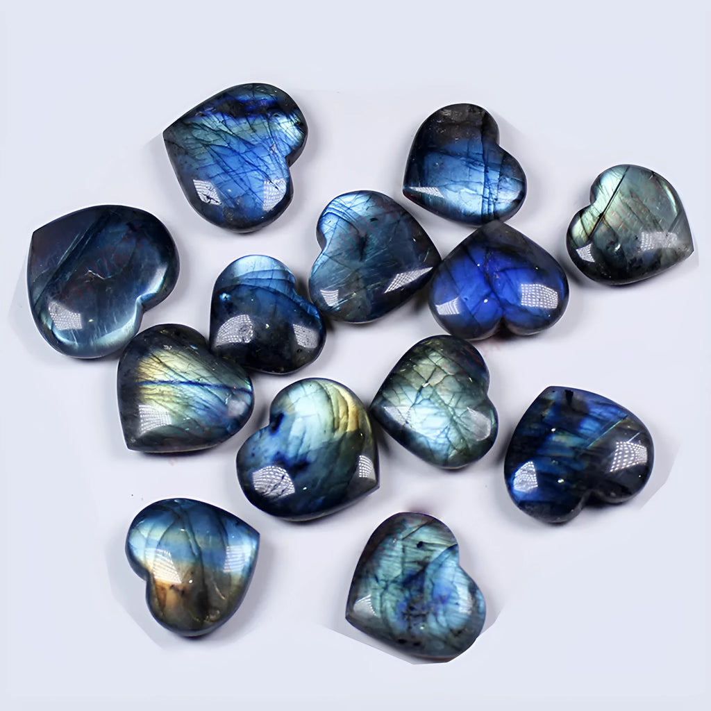 Natural pull feldspar heart pendant with handle detail in ocean blue moonlight colour