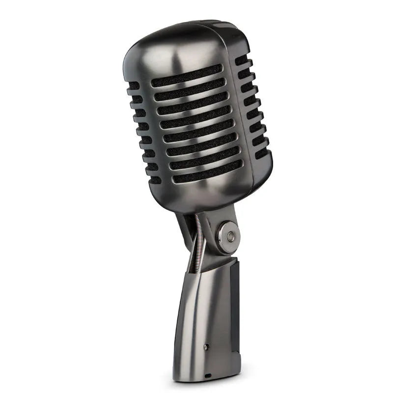 Professional wireless condenser microphone for karaoke and recording with cardioid pattern.