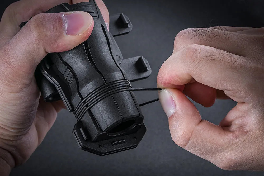 Black nylon glass fibre 360-degree rotating V6 tactical torch quick pull sleeve with belt attachment