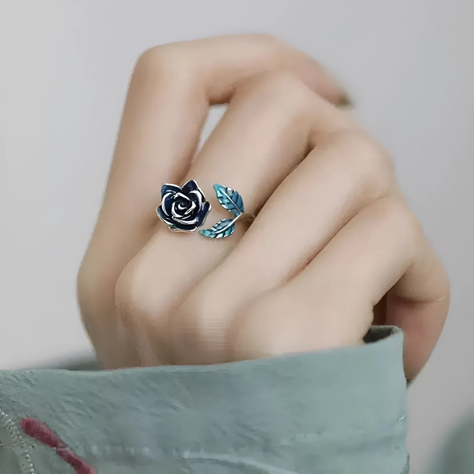Retro blue enamel rose adjustable ring for women in copper casual style