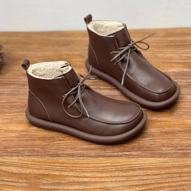 Women's flat heel cowhide boots in black and coffee with optional velvet lining