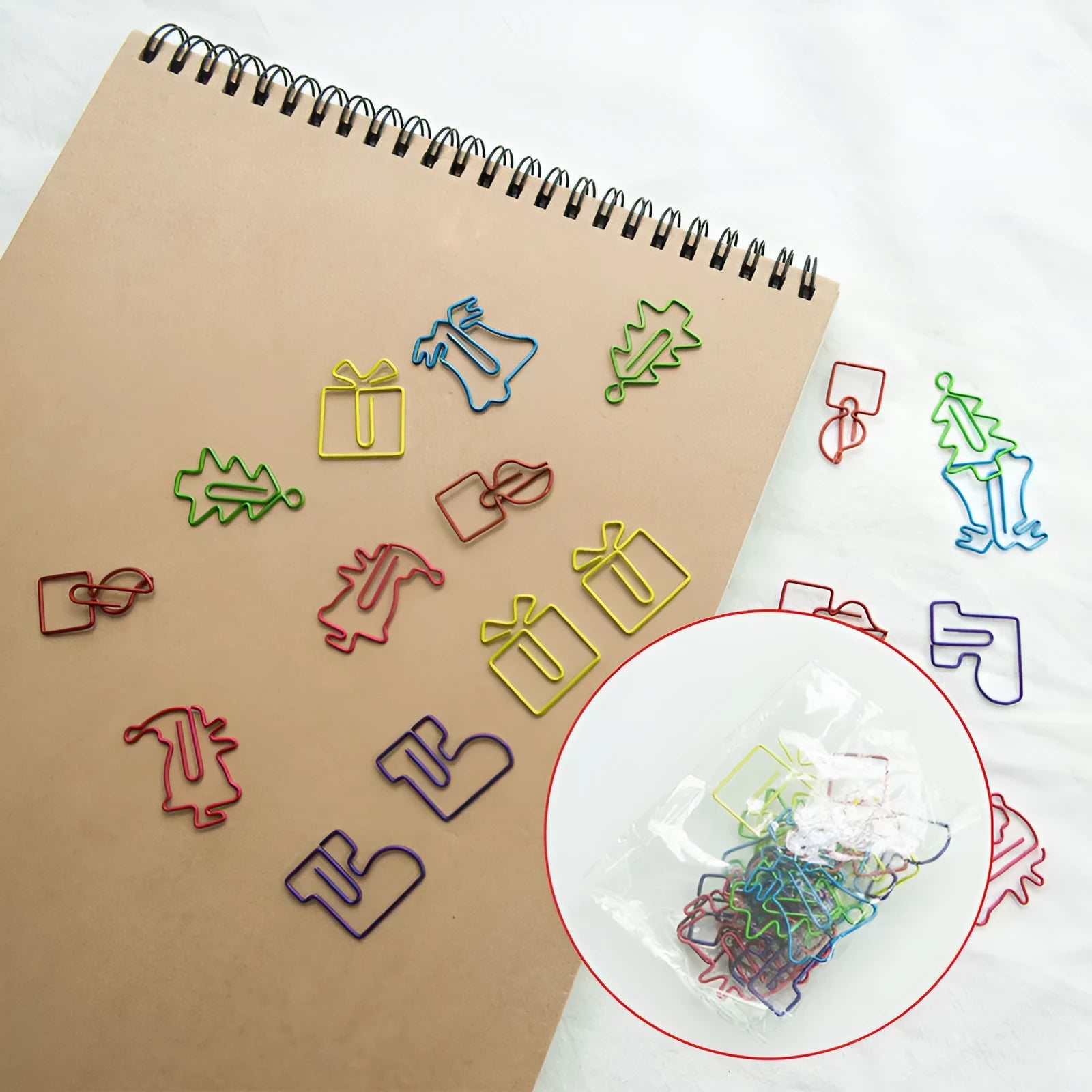 Christmas creative special-shaped paper clips in mixed colours, 18-piece metal alloy set