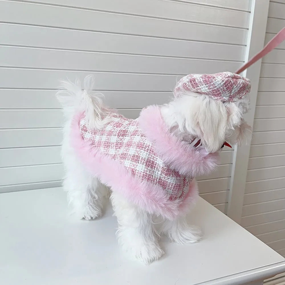 Pink polyester cat costume set with cape, beret and hand-holding rope leash in sizes XS to XL