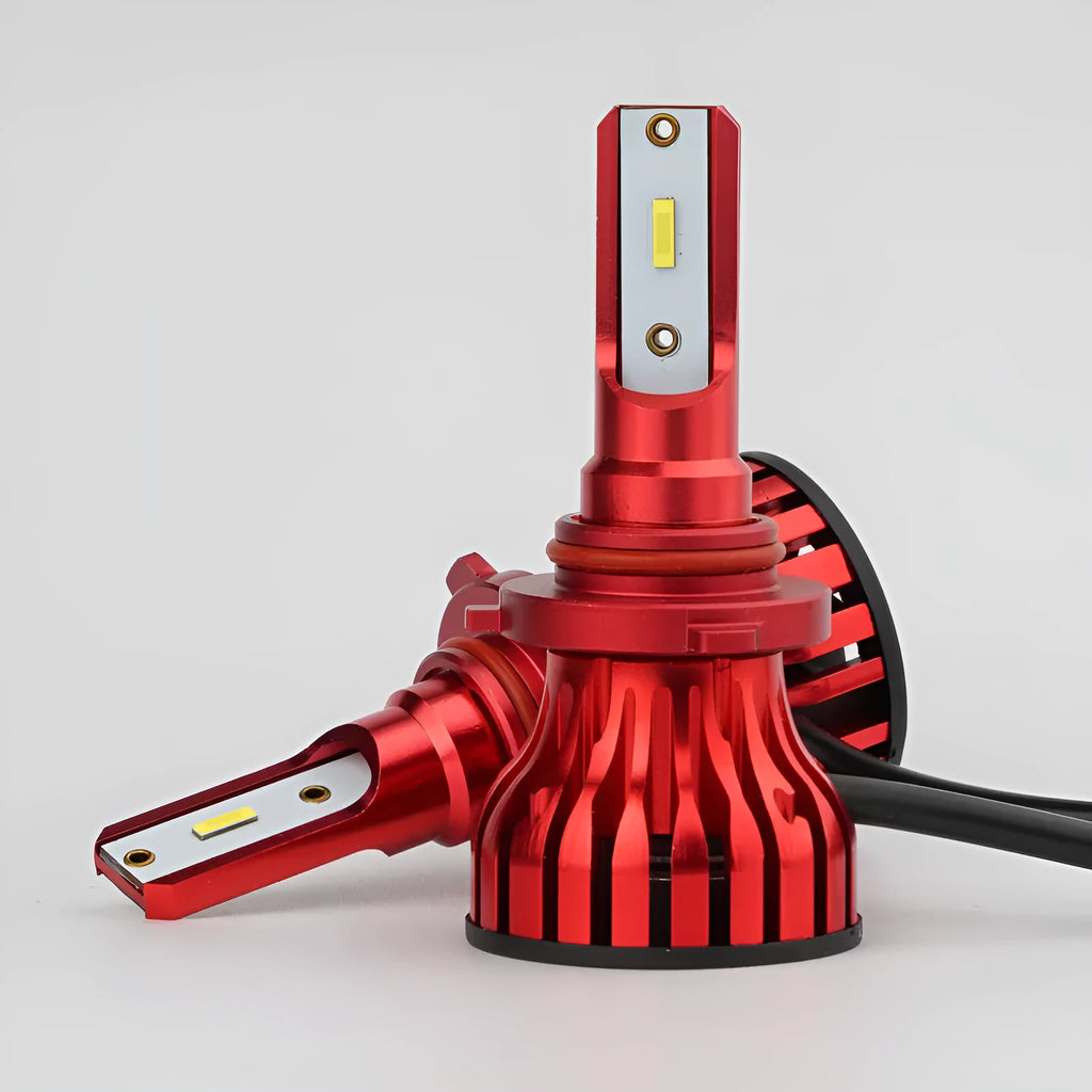 X15 car LED headlight with aluminium body, IP68 protection and 9-36V range for 9005, H3, H1, H4 and H7 fittings